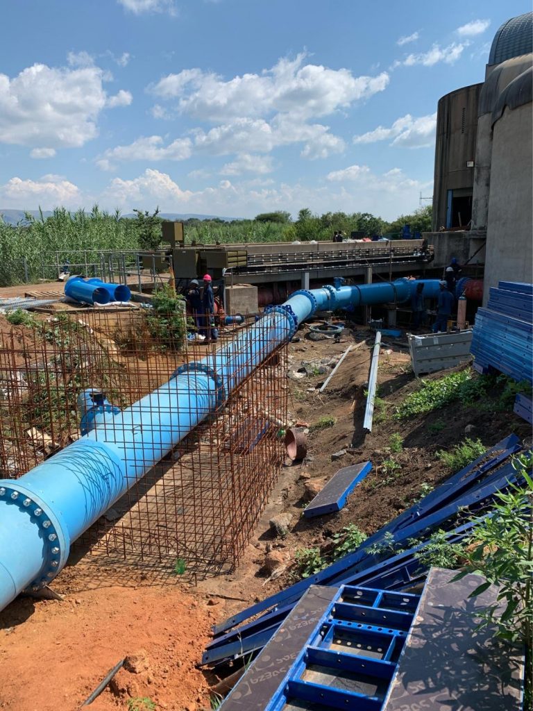 Large-diameter pipeline installation